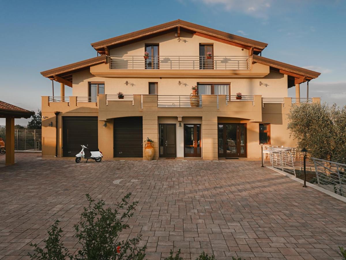 La Volpe E La Stella By Podere Carriero Montescaglioso Exterior photo